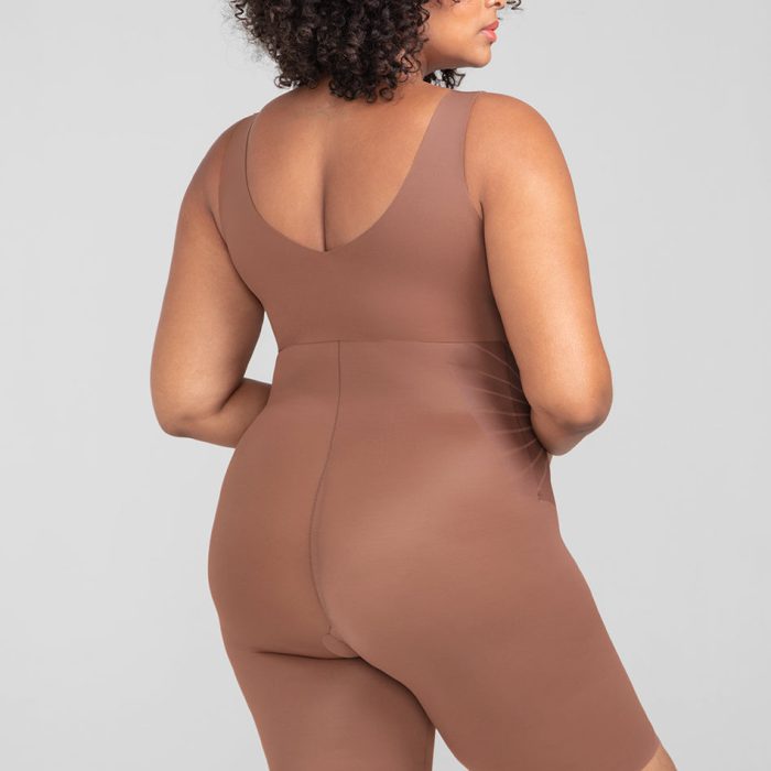 ShadowSculptHighWaistShort-Model-Toffee-XL-Courtney-Back.jpg