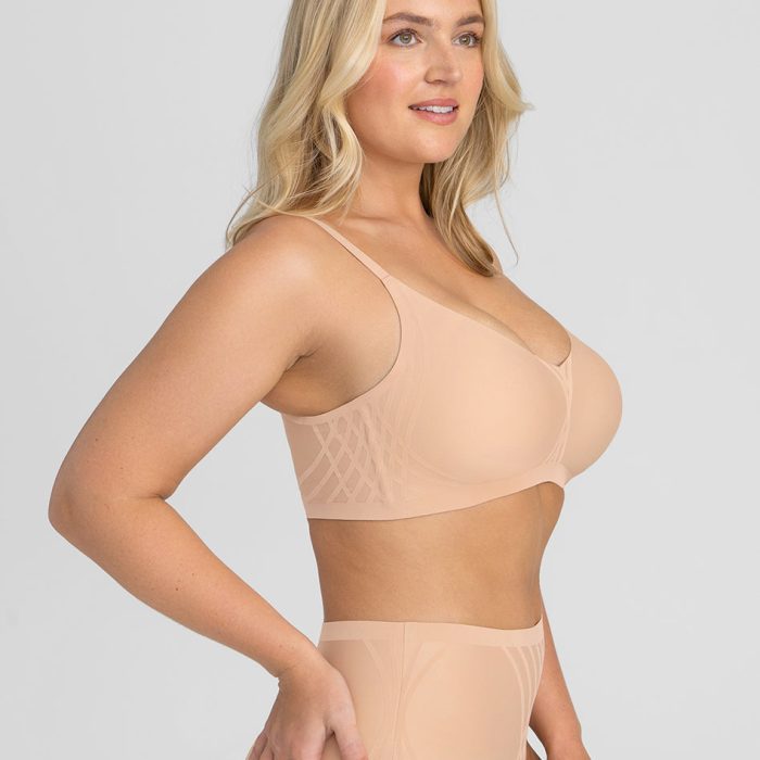 SilhBra-Model-Blush-L-McCallah-Side.jpg