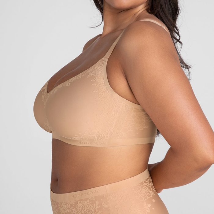 SilhouetteRosesBra-Model-Sand-1X-Julia-Side.jpg