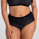 SilhouetteRosesBrief-Model-Vamp-1X-Julia-Front.jpg