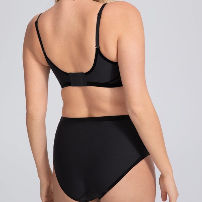 Silhouette_Brief-Model-Vamp-M-Elle-Back.jpg