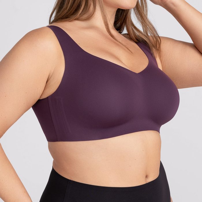 SoftFormBra-Model-Aubergine-1X-Tara-Side.jpg