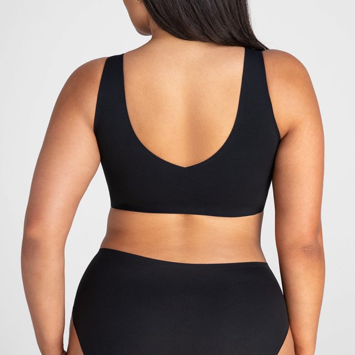 SoftFormBra-Model-Vamp-1X-Julia-Back.jpg