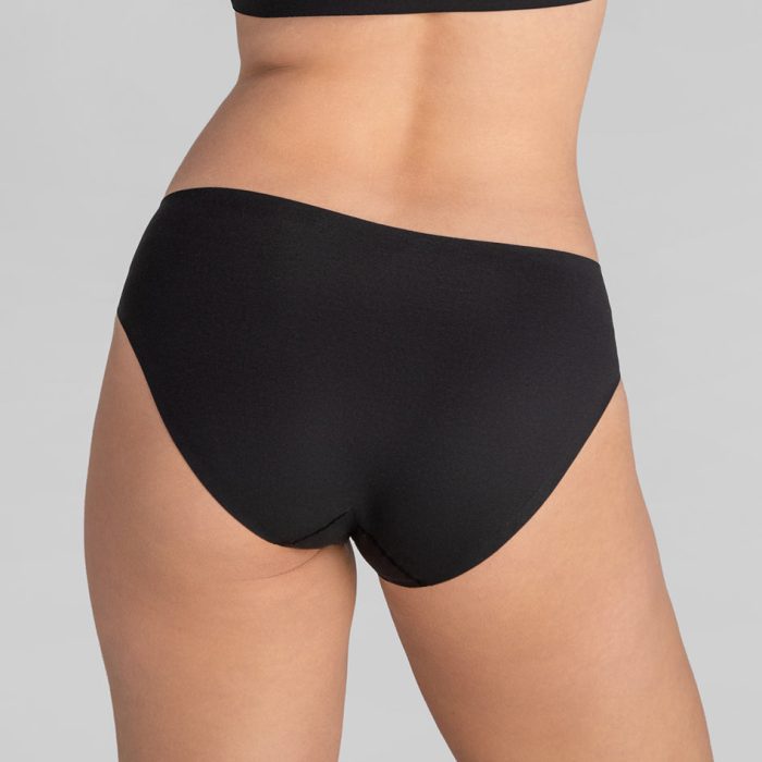 SoftFormCottonMRB-Model-Vamp-M-Elle-Back.jpg