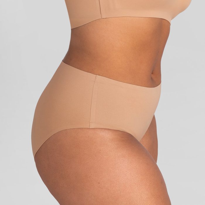 SoftFormHighRiseBrief-Model-Sand-1X-Julia-Side.jpg