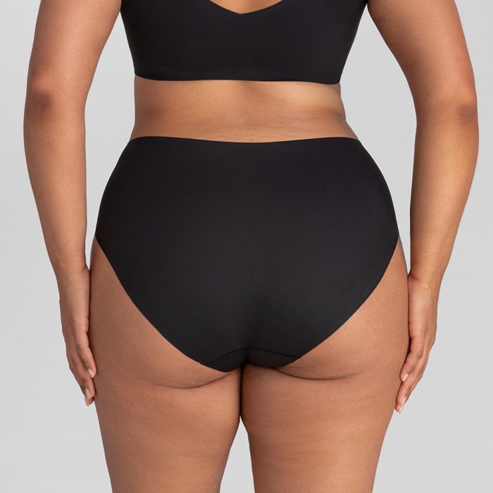 SoftFormHighRiseBrief-Model-Vamp-1X-Julia-Back.jpg