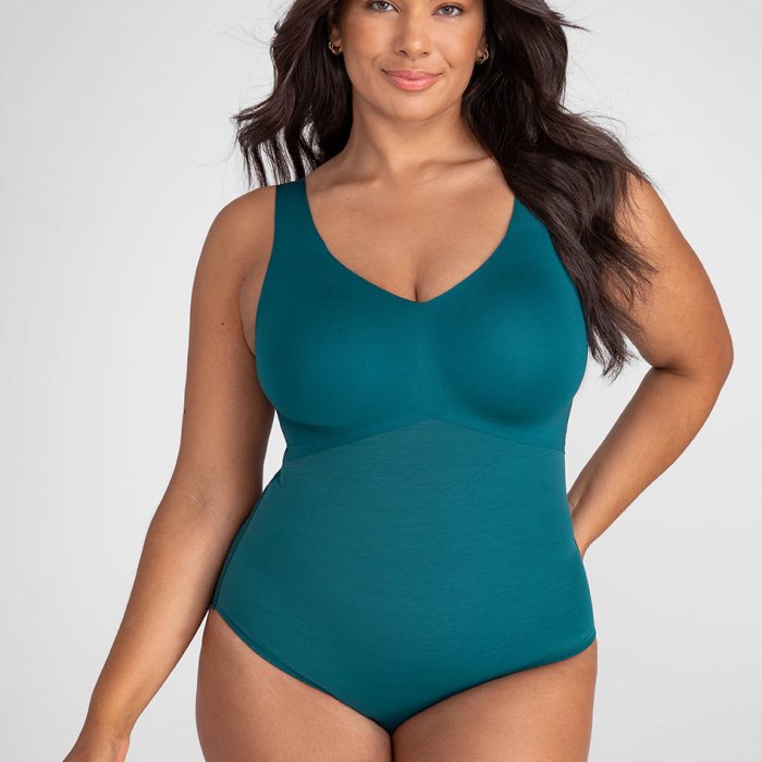 TankBodysuit-Model-Deep_Aqua-XL-Julia-Front.jpg