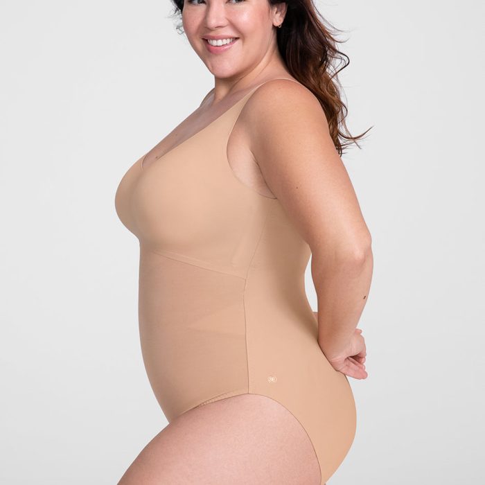 TankBodysuit-Model-Sand-1X-Natalie-Side.jpg