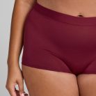 blisswear_hr_boyshort-fig-XL-Hayley_closeup.jpg