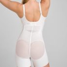 mesh_sculpt_hw_short-astral-M-Elle_1590_R1_ca43f33f-7062-4c6c-ac2f-b4c76fce1bf8.jpg