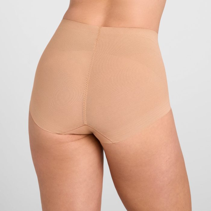 mesh_sculpt_mw_brief-sand-M-Elle_1989_R1_893c2001-7909-470d-8572-a6d9c9a1bf1f.jpg