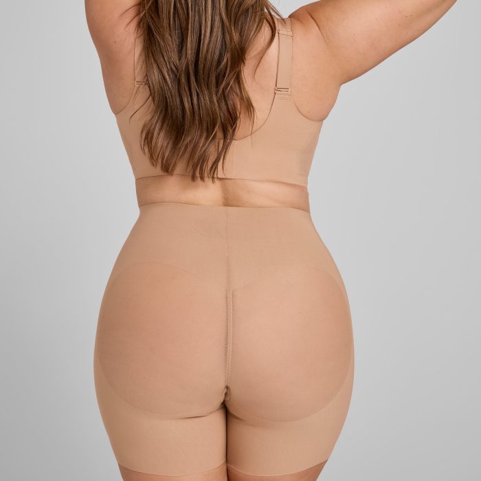 mesh_sculpt_mw_short-sand-1X-Tara_1885_R1.jpg