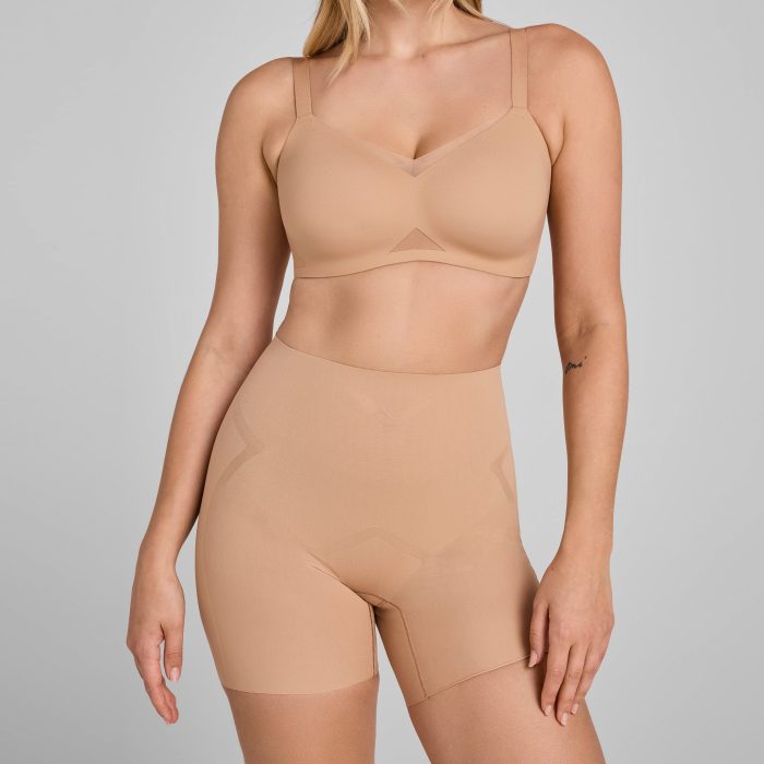 mesh_sculpt_mw_short-sand-M-Elle_1710_R1.jpg